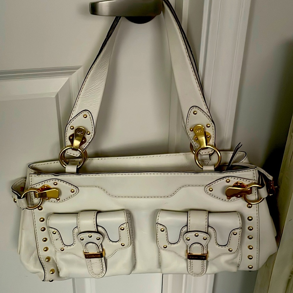 Michael Kors shoulder bag - white with gold hardware.